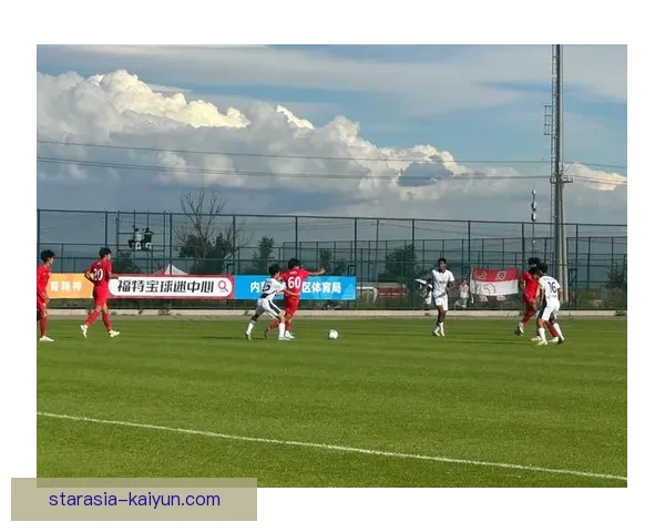 阿什拉夫2025助攻数据分析显示其在进攻中持续发挥稳定，成为球队关键一员。